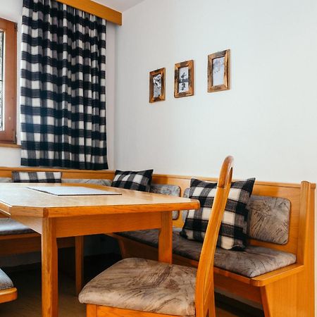 Pension Steinkogel Sankt Leonhard im Pitztal Exterior foto