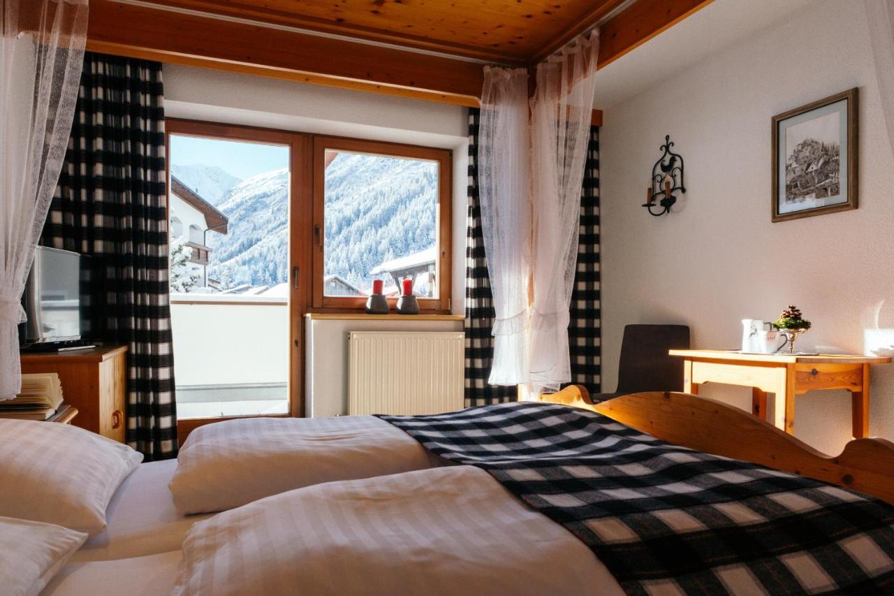 Pension Steinkogel Sankt Leonhard im Pitztal Exterior foto