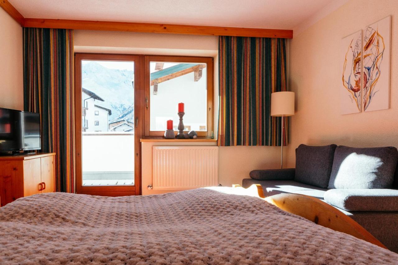 Pension Steinkogel Sankt Leonhard im Pitztal Exterior foto